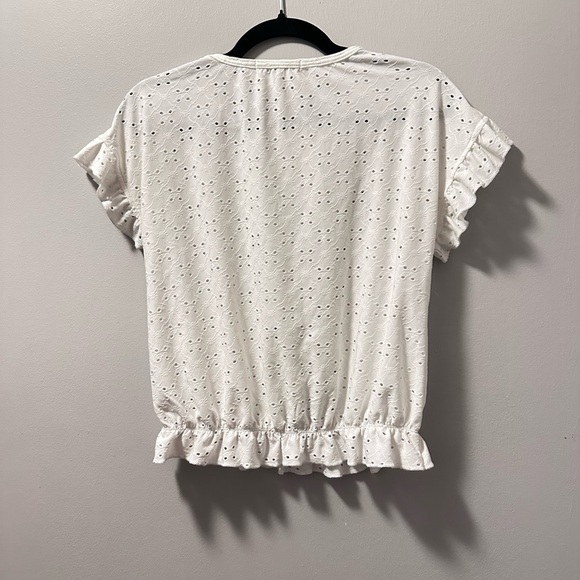 Rewind White Eyelet Ruffle Sleeve Top - Picture 2 of 6